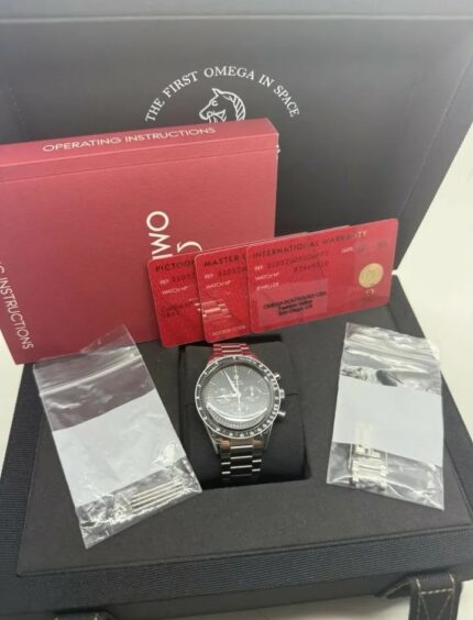 Omega Speedmaster FOIS – 40 mm – Acier – Cadran Noir – Boîte et Papiers